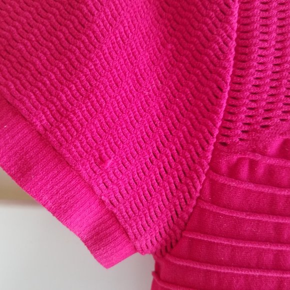 Sorbtek SS Cut Out Back Top Barbiecore Pink Fashion - Picture 7 of 7